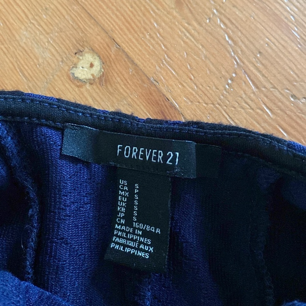 Forever21‎ Small - Picture 5 of 8